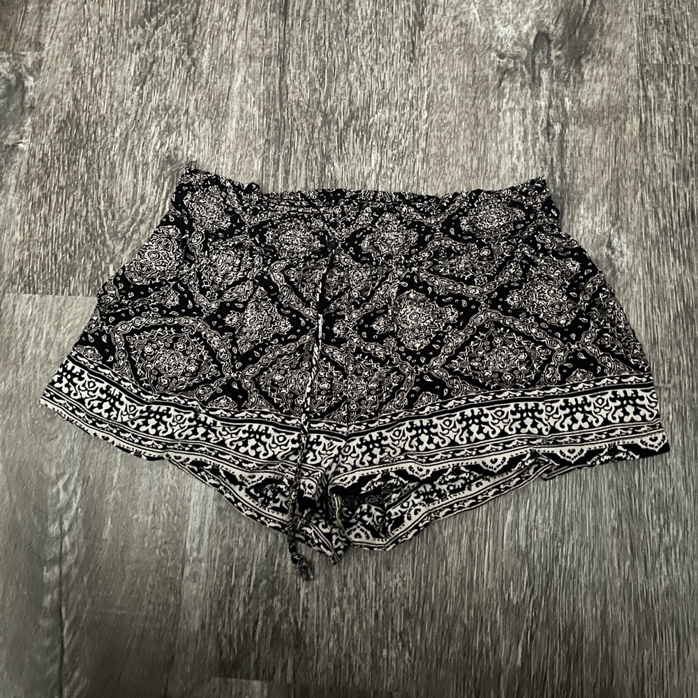 Bohemian flowy shorts